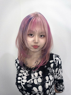 セクションカラー　デザインカラー　ケアブリーチカラー　ウルフ