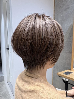 ◇大人40代50代60代ショートボブ丸みショート白髪ぼかし