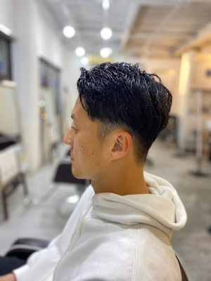 MEN’S HAIR カルマパーマ波巻きアッシュブラック