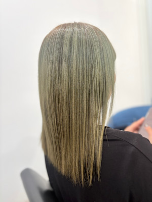 Hair Salon for D　×　ハイトーンカラー
