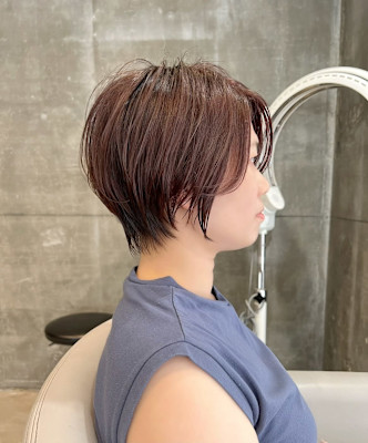 丸みで見せる、コンパクトショート