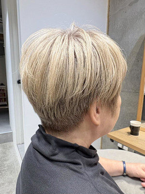 ◇大人40代50代60代ショートボブ丸みショート白髪ぼかし