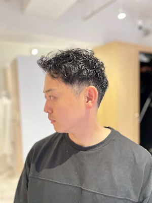 20代30代40代◎スッキリメンズパーマ