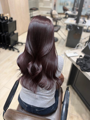 ラベンダー韓国風くびれヘア顔周りカットチョコレートブラウン