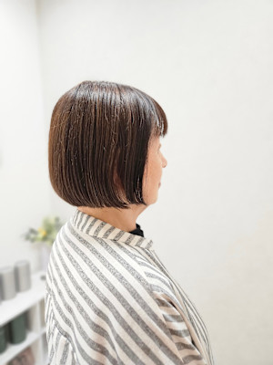 ツヤとまとまりが違う！大人ボブ×マイナステントリートメント