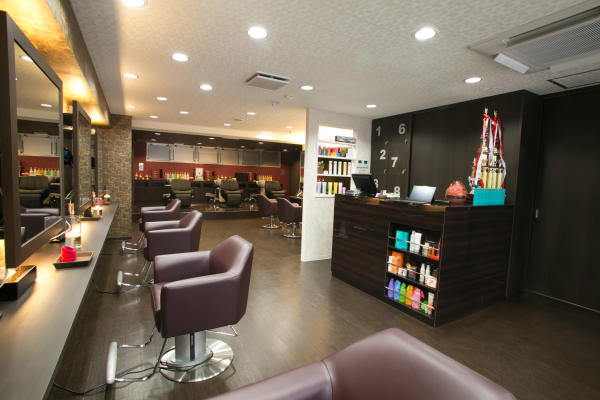 Tetra Hair テトラヘアー 柏市 美容室 Sakuria サクリア