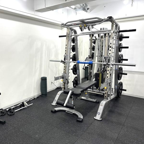 PERSONAL GYM BASIS 浜松町店(パーソナルジムベイシス ハママツチョウテン)