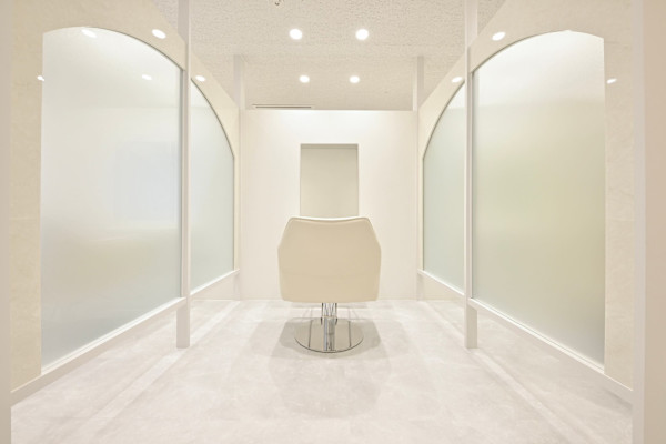【全席個室】afrodite hair&treatment 心斎橋店(ゼンセキコシツ アフロディーテ ヘアーアンドトリートメント シンサイバシテン)