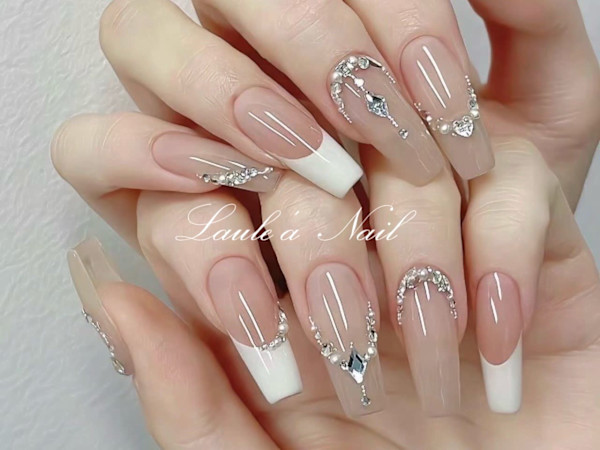 Laule'a Nail 新宿(ラウレアネイルシンジュク)