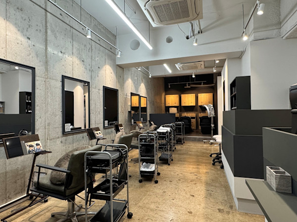 AROH -men’s cut & men's perm- 船橋店(アローメンズカットアンドメンズパーマフナバシテン)