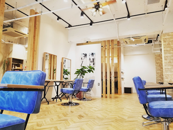 across hair design武蔵小杉店(アクロスヘアーデザインムサシコスギテン)