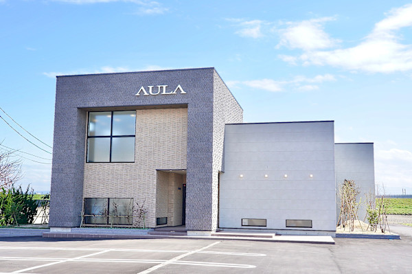 AULA 小矢部店(アウラ オヤベテン)
