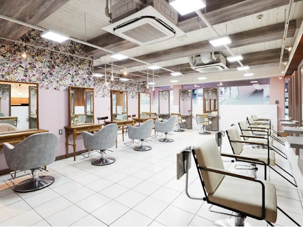Figaro DOU DOU 新石切店(フィガロ)