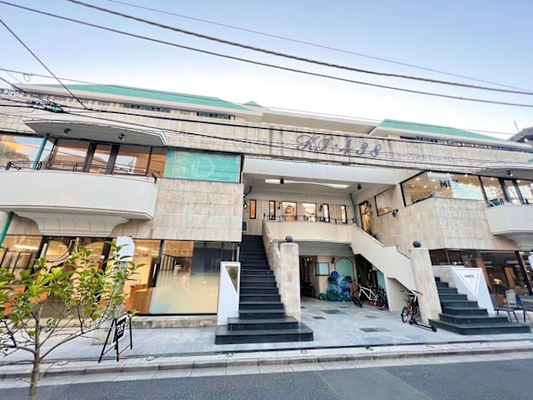 LAGOON 原宿/表参道 美髪カラー 髪質改善専門店(ラグーン ハラジュク オモテサンドウ ビガミカラー カミシツカイゼンセンモンテン)