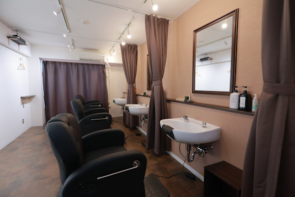 men's barber Amo(メンズ バーバー アモ)