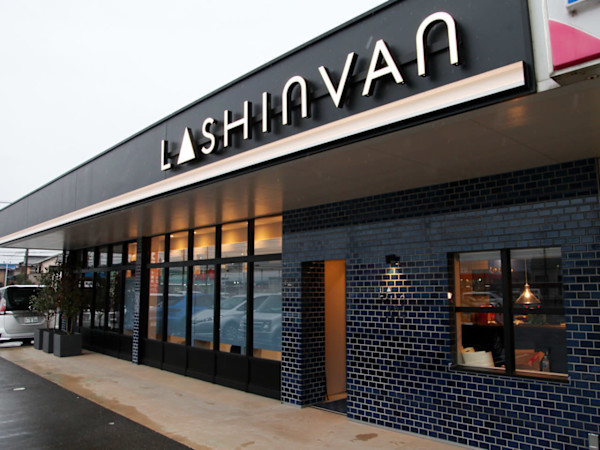 LASHINVAN LAMER(ラシンバンラメール)