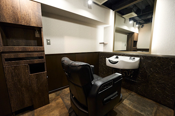 LAVIE NEW STANDARD BARBER 五反田店(ニュウスタンダードバーバーゴタンダテン)