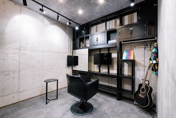 ＠c【アットシー】(アットシー)