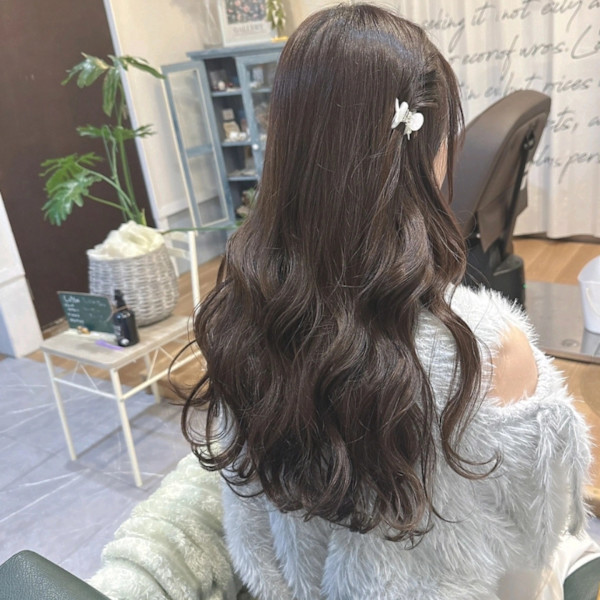 hair  and  eyelash    nuit...(ヘアアンドアイラッシュ  ニュイ)