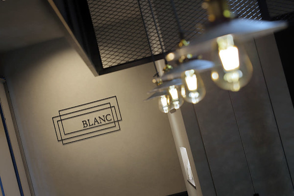 BLANC(ブロン)