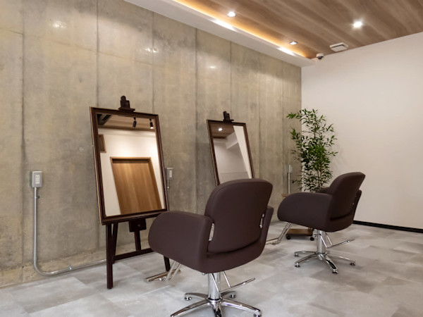 Live raise 京都三条店【リブ レイズ】(リブレイズ キョウトサンジョウテン)