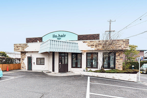半個室風サロン ilo.hair anjo(ハンコシツフウサロン イロヘア アンジョウ)