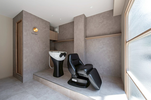Feerique hair salon(フェリーク ヘア サロン)