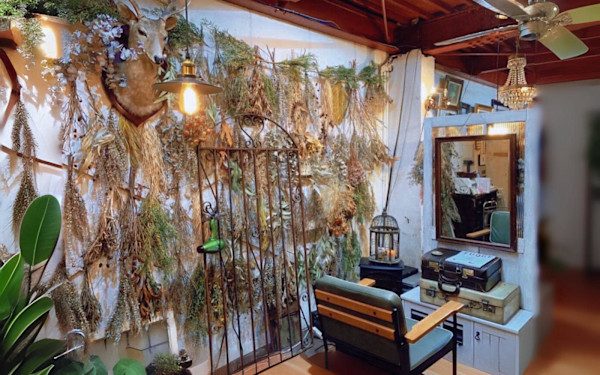 Atelier monochrome(アトリエ モノクローム)