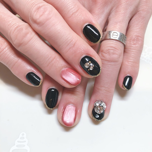 Nail Salon Mahalo 横浜四季の森フォレオ店(ネイルサロンマハロ)