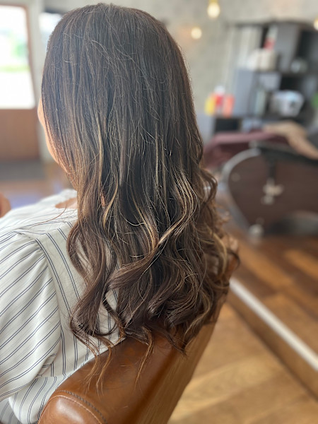 h Hair Design 2nd.(エイチ ヘア デザイン セカンド)