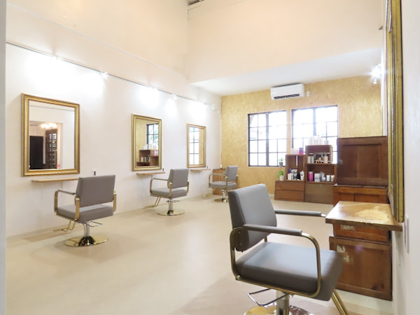 S 33 thirty three South(エスサーティースリーサウス)