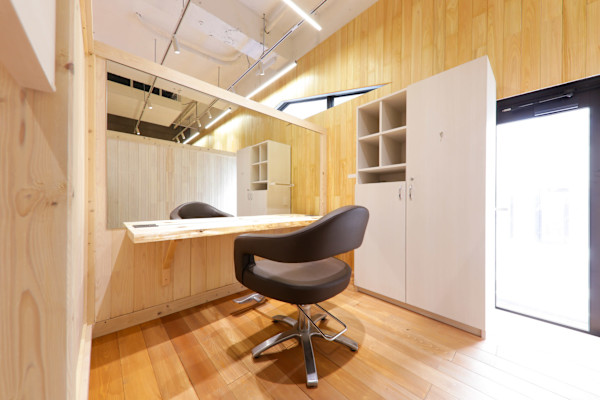 個室美容室 ディアローグ 自由が丘店(コシツビヨウシツ ディアローグ ジユウガオカテン)