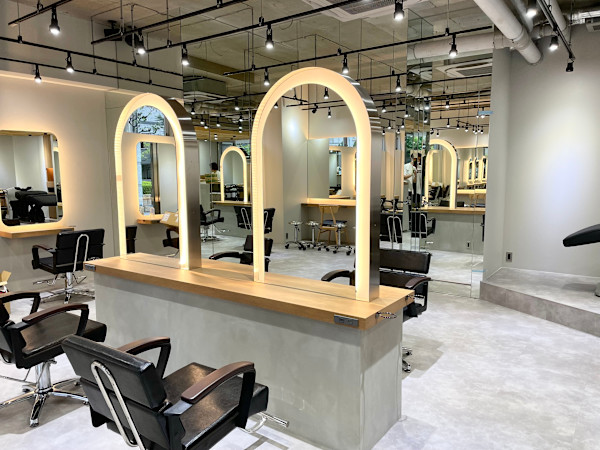 salon de MiLK 新百合ヶ丘店(サロンドミルク シンユリガオカテン)