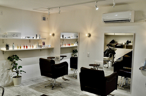 髪質改善サロン ACTA(カミシツカイゼン アクタ)