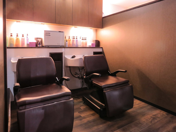 BirtH【バース】(バース)