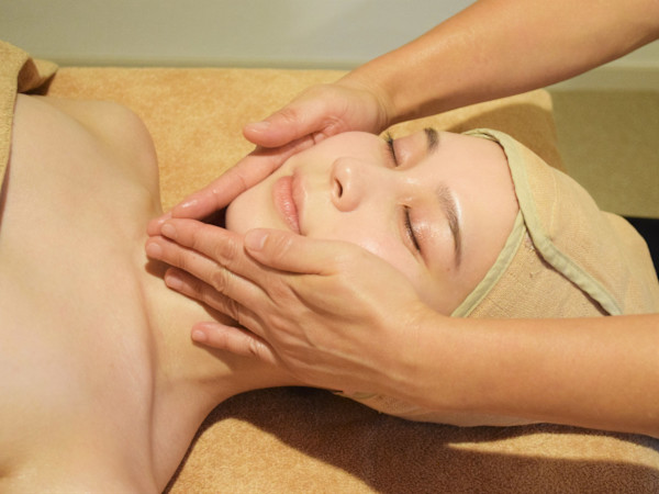 TKC東京小顔センター五反田店(ティーケーシートウキョウコガオセンターゴタンダテン)