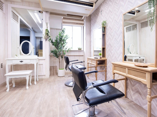 髪質改善専門店 CARES 稲毛店 【ケアーズ】(カミシツカイゼンビヨウシツ ケアーズ イナゲテン)