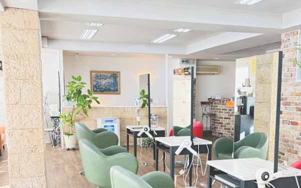 HAIR MAKE FELIX 板宿店(ヘアーメイクフィリックス イタヤドテン)