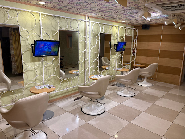 Hair Design Cu-Ra(ヘアデザインクーラ)