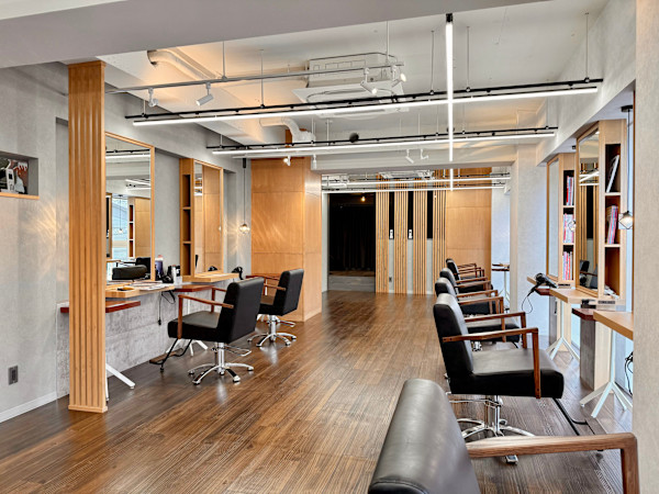 HAIR SPACE BLOOM plus 石橋店【ヘアースペースブルーム プリュス】(ヘアスペースブルーム プリュス イシバシテン)