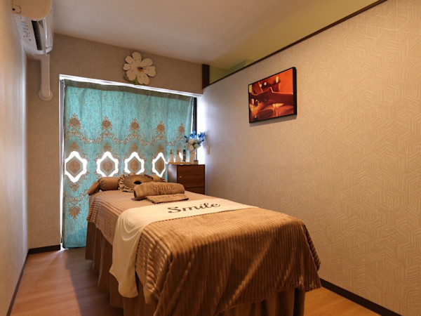 Smile SPA(スマイル　スパ)