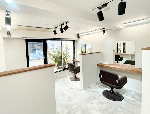 :ideal心斎橋店 ～髪質改善・白髪染め・ヘッドスパ～(アイディール  シンサイバシテン)