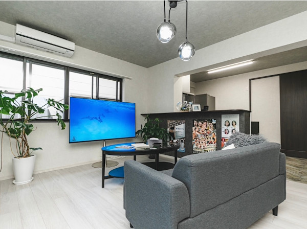 salon de blue rose｜名古屋市東区 メンズ痩身・小顔専門(サロンドブルーローズナゴヤシヒガシクメンズソウシンコガオセンモン)