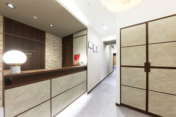 defi 難波店(デフィー ナンバテン)