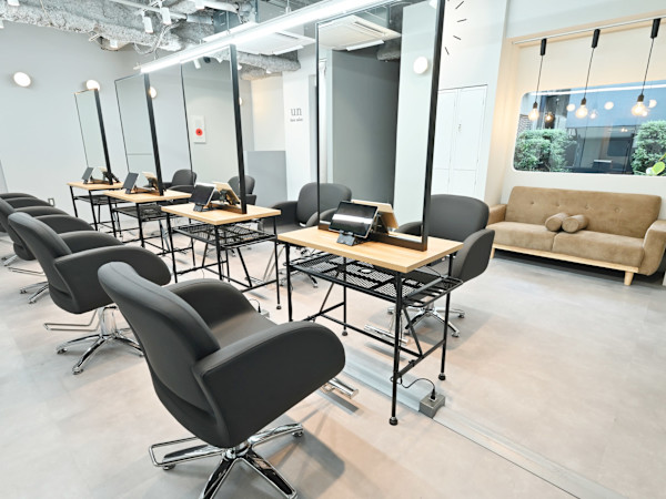 髪質改善認定サロンun 武蔵小杉(カミシツカイゼンニンテイサロンアンムサシコスギ)