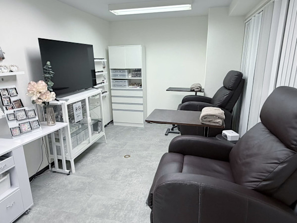 Nail Salon RAYAS(ネイルサロンレイアス)