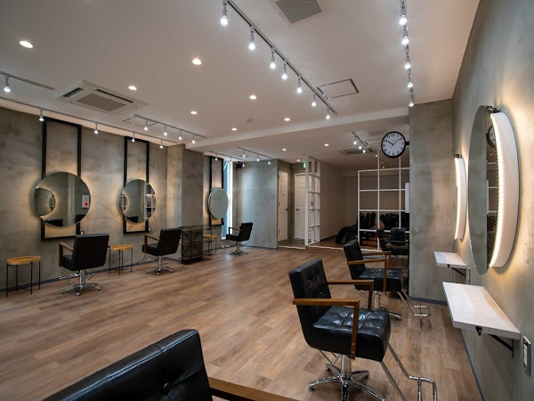 Agu hair re:s 仙台本町店【アグ ヘアー リース】(アグ ヘアー リース)