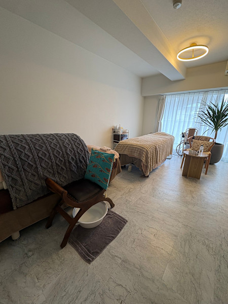 Healing salon NEW SAWASDEE(ヒーリングサロンニューサワディー)