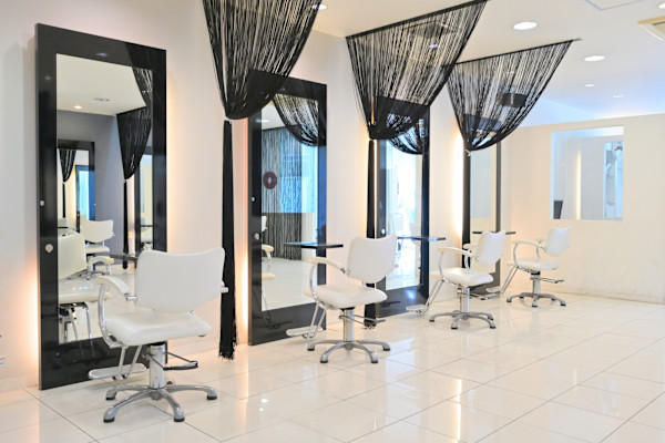 ma'am Zee 経堂店(マアムジー キョウドウテン)