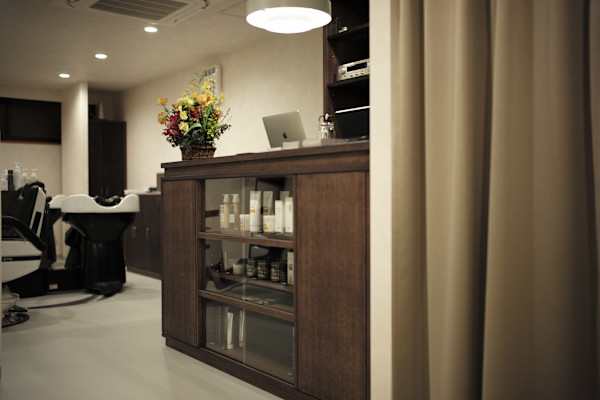 BARBER BABA(バーバーババ)